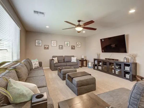 Peoria, AZ 85383,7948 W MOLLY Drive