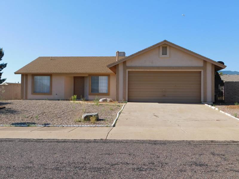 1780 PERIWINKLE Way, Sierra Vista, AZ 85635