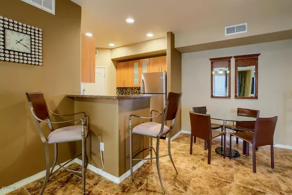 Phoenix, AZ 85054,6900 E PRINCESS Drive #1122