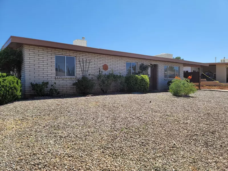 1625 N Plaza Ayala Drive, Sierra Vista, AZ 85635