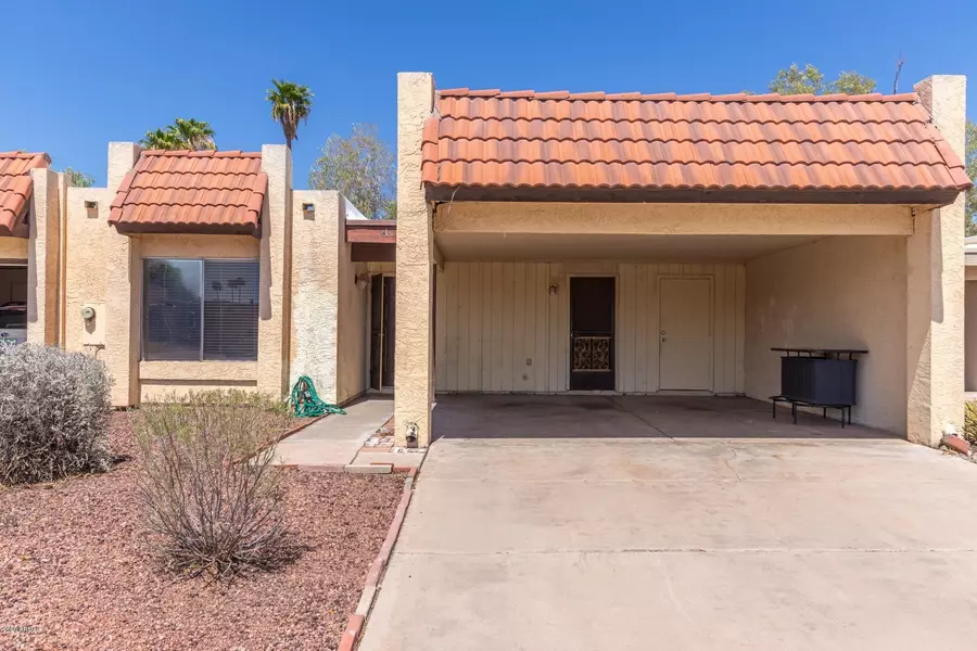 818 W RICE Drive, Tempe, AZ 85283