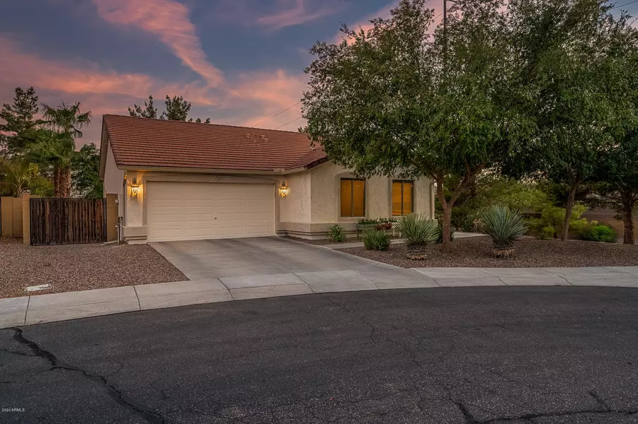 349 E ORCHID Lane, Chandler, AZ 85225