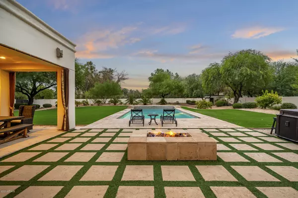 Paradise Valley, AZ 85253,5131 E BERNEIL Drive