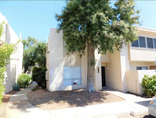 3520 W DUNLAP Avenue #106, Phoenix, AZ 85051