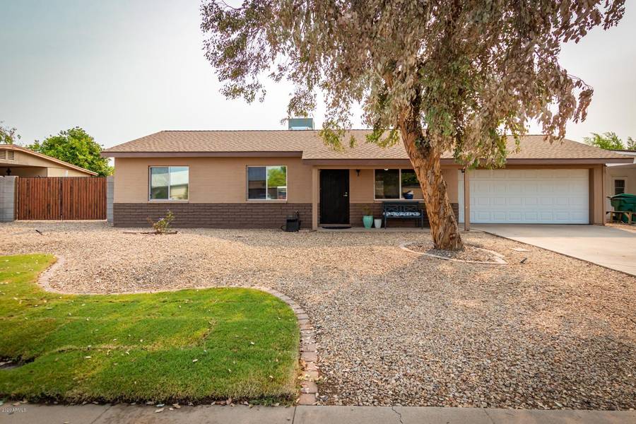 1047 S TOLTEC --, Mesa, AZ 85204