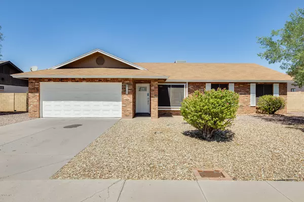 2326 E CARMEL Avenue, Mesa, AZ 85204