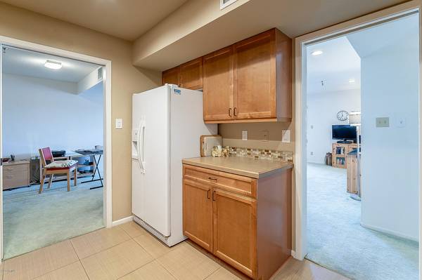 Mesa, AZ 85206,425 S PARKCREST Street #327