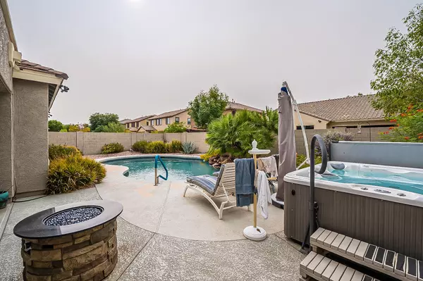 Gilbert, AZ 85298,1841 E DUBOIS Avenue