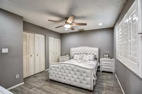 Phoenix, AZ 85029,3622 W CHARTER OAK Road