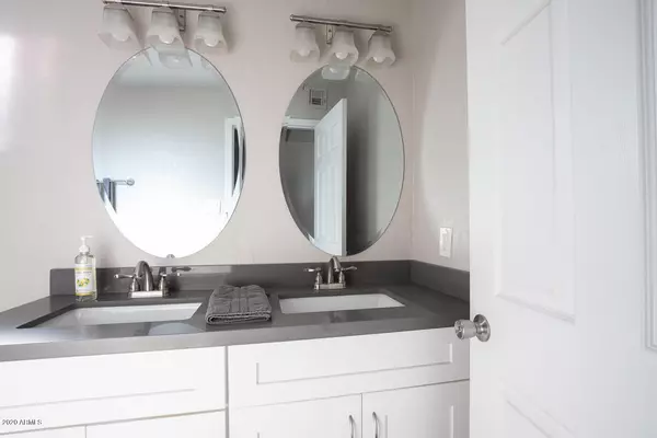 Phoenix, AZ 85015,2147 W OSBORN Road