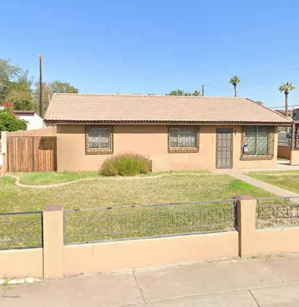 2702 W DEVONSHIRE Avenue, Phoenix, AZ 85017