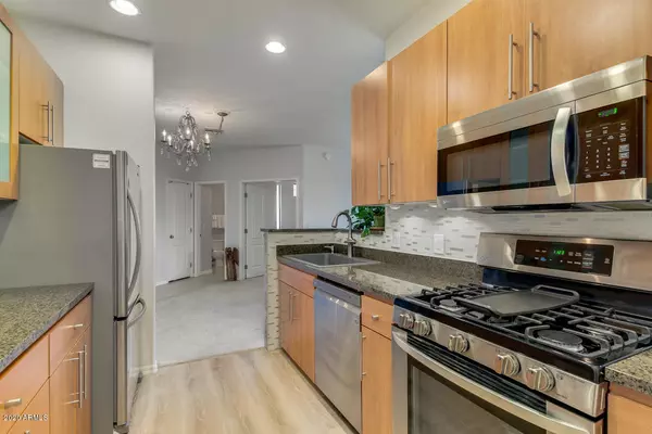 Phoenix, AZ 85054,6900 E PRINCESS Drive #2202