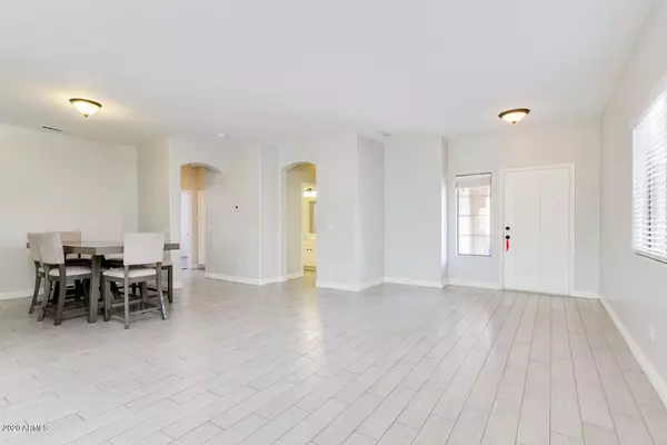 Tolleson, AZ 85353,1912 S 83RD Drive