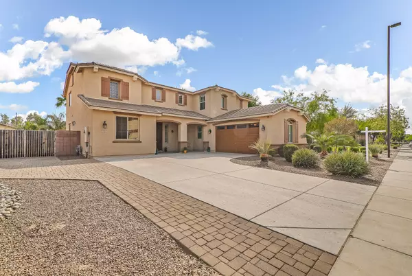 2509 E CAROB Drive, Gilbert, AZ 85298