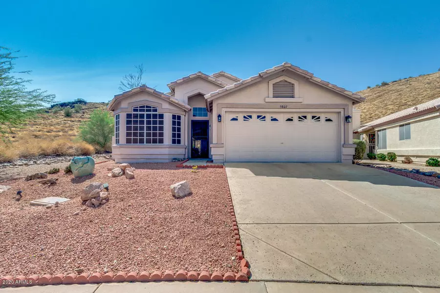 5807 W ELECTRA Lane, Glendale, AZ 85310