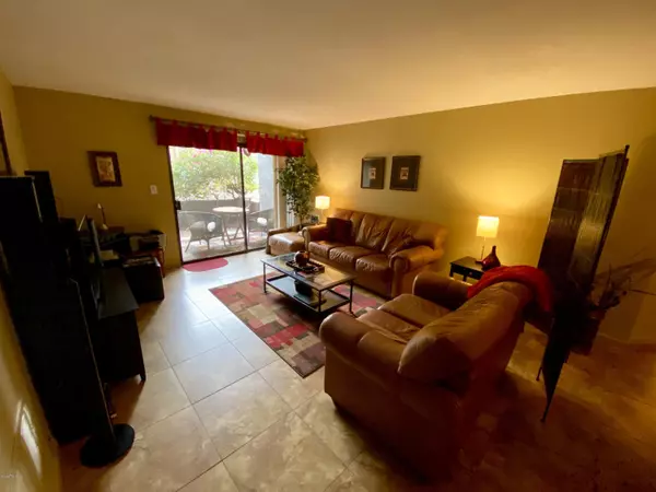 Phoenix, AZ 85018,3825 E CAMELBACK Road #131