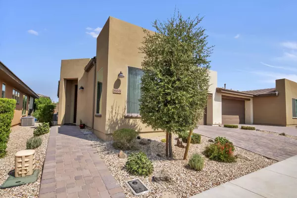 San Tan Valley, AZ 85140,868 E COBBLE STONE Drive