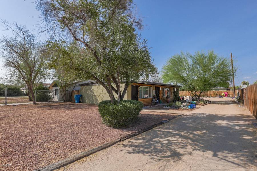 3502 E CAMBRIDGE Avenue, Phoenix, AZ 85008