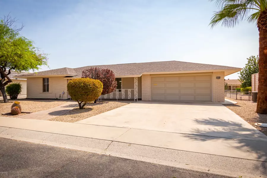 9425 W TIMBERLINE Drive, Sun City, AZ 85351