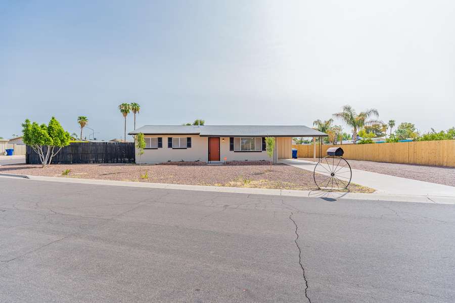 427 S 74th Place, Mesa, AZ 85208