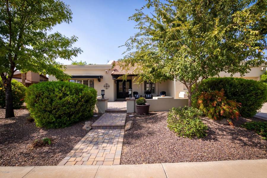 8224 E LIPPIZAN Trail, Scottsdale, AZ 85258