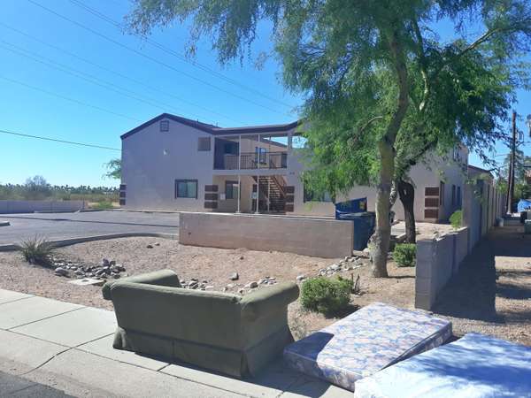 Apache Junction, AZ 85119,414 E 10TH Street