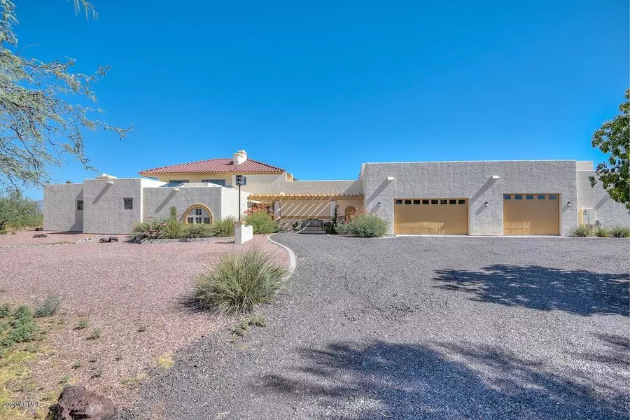 50910 W IVER Road, Aguila, AZ 85320