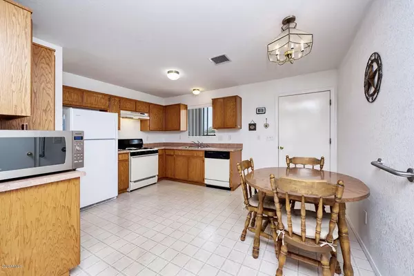 Huachuca City, AZ 85616,121 Buffalo Dr Drive