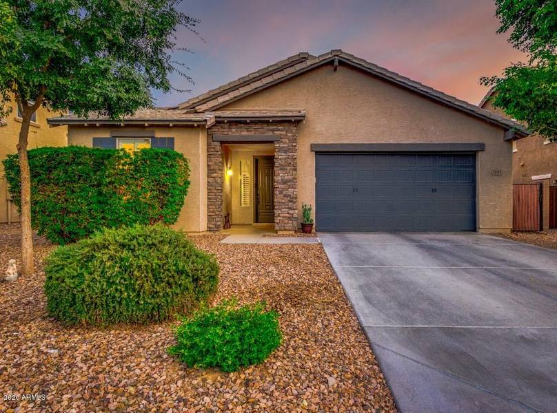 2197 E FLINTLOCK Drive, Gilbert, AZ 85298