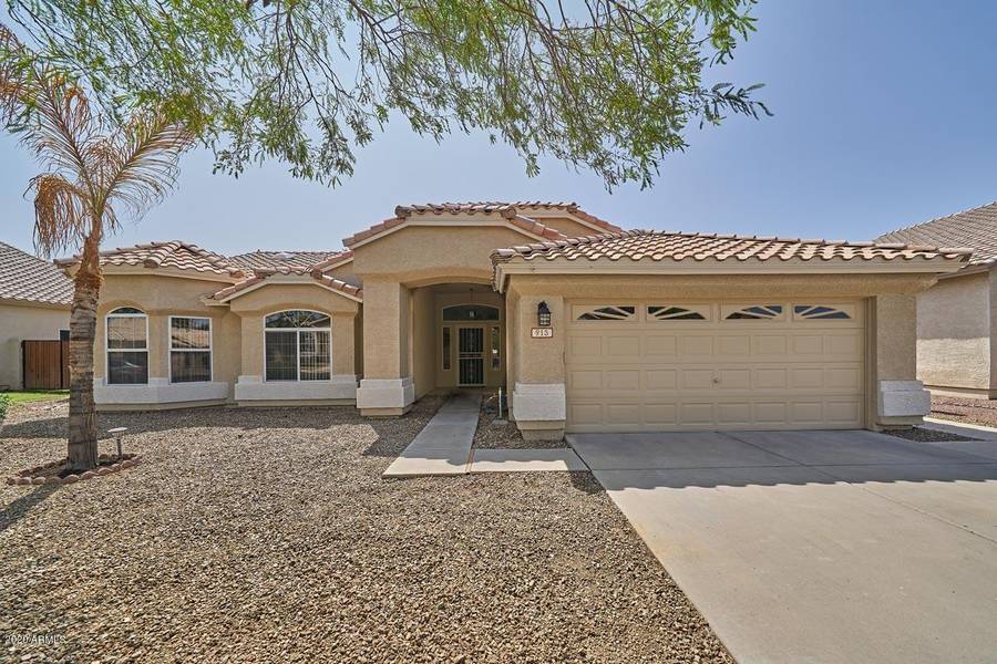 913 W Horseshoe Avenue, Gilbert, AZ 85233