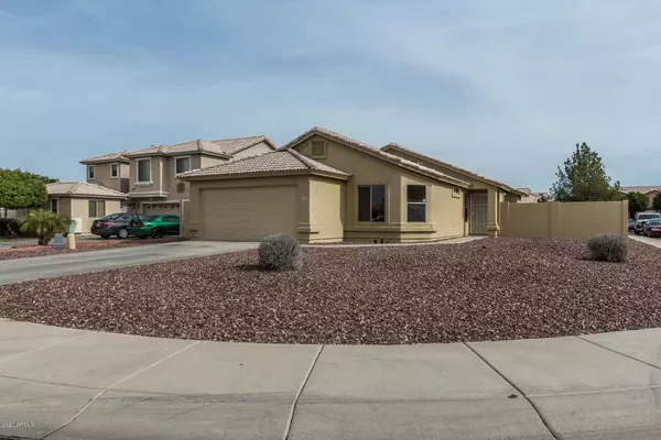 6986 W KEIM Drive, Glendale, AZ 85303