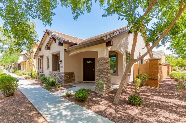 2473 E BOSTON Street, Gilbert, AZ 85295