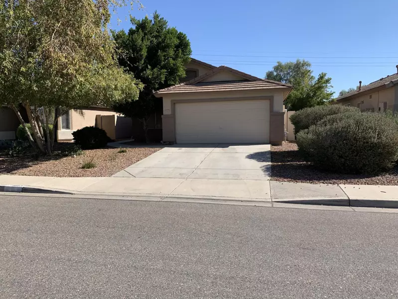 8127 W TONTO Lane, Peoria, AZ 85382