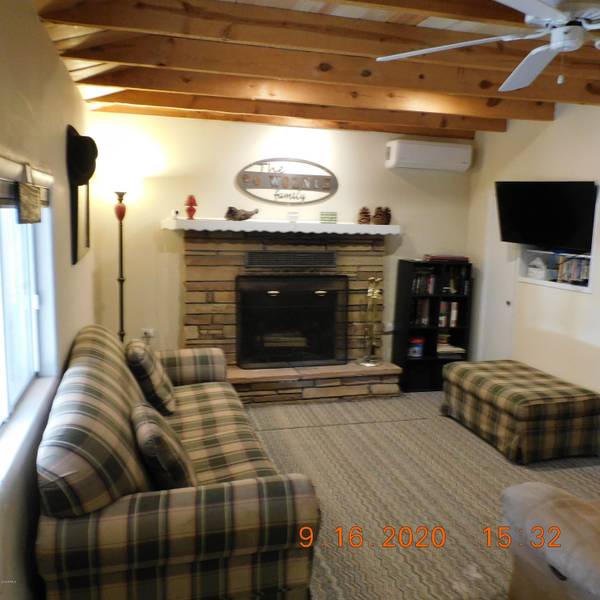 2975 TEDDY BEAR Trail, Overgaard, AZ 85933