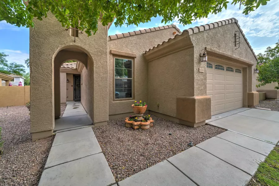 4508 E TRIGGER Way, Gilbert, AZ 85297