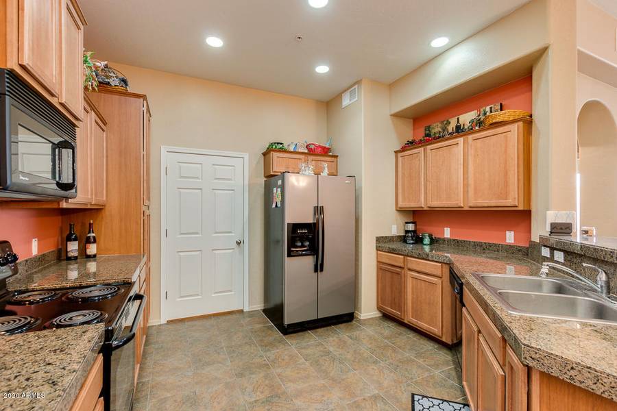 14575 W MOUNTAIN VIEW Boulevard #11305, Surprise, AZ 85374