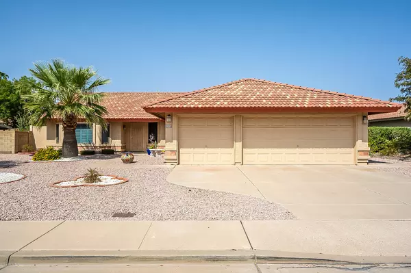 5652 E FOX Street, Mesa, AZ 85205