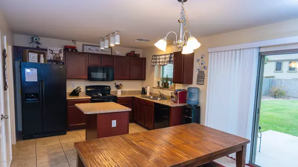 Queen Creek, AZ 85144,1494 W FRUIT TREE Court