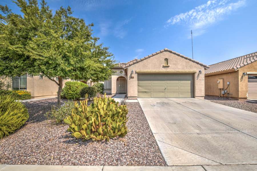 1152 W DESERT SEASONS Drive, San Tan Valley, AZ 85143