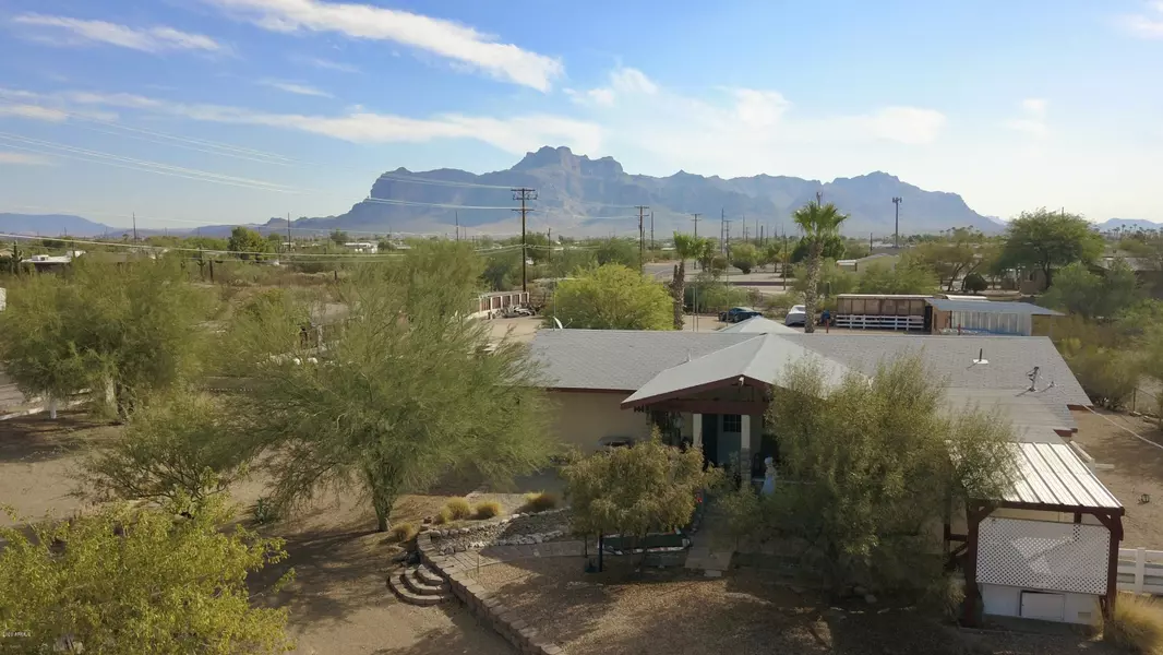 851 E JUNCTION Street, Apache Junction, AZ 85119