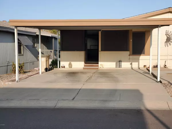 Phoenix, AZ 85024,2233 E BEHREND Drive #227