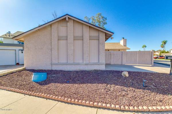 Mesa, AZ 85202,1824 S Cholla --