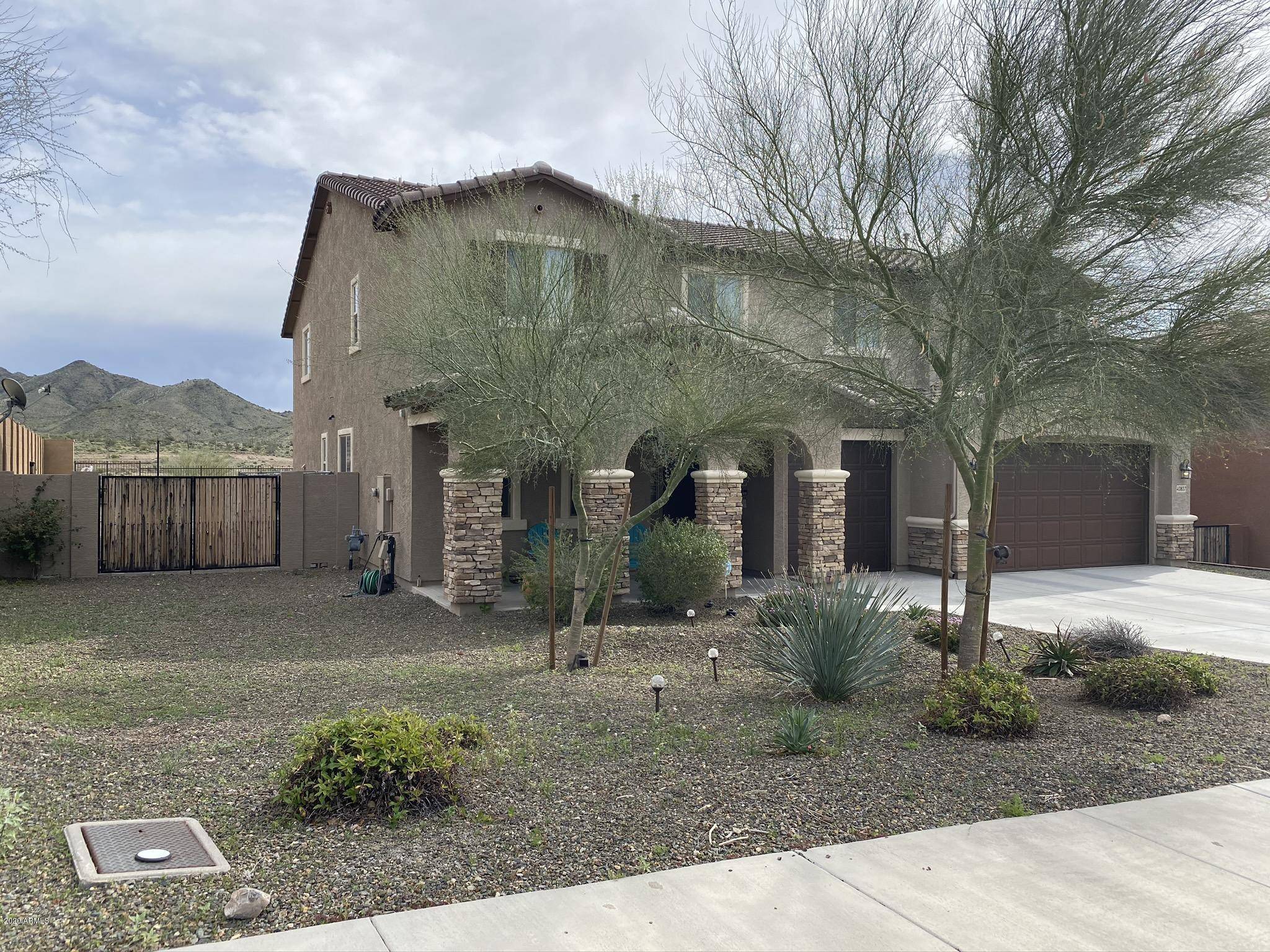 Phoenix, AZ 85087,43837 N ERICSON Lane