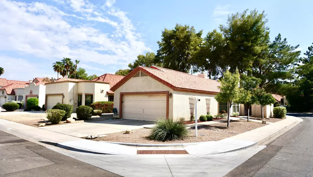 1513 E LAUREL Avenue, Gilbert, AZ 85234