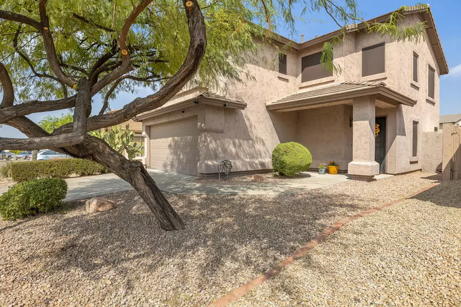 4826 E MELINDA Lane, Phoenix, AZ 85054