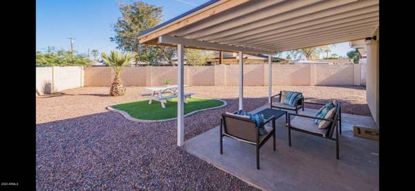 Scottsdale, AZ 85251,2911 N GRANITE REEF Road