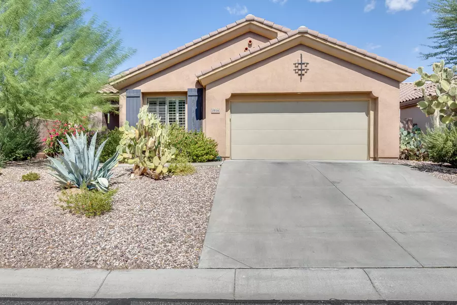 1938 W WHITMAN Court, Anthem, AZ 85086