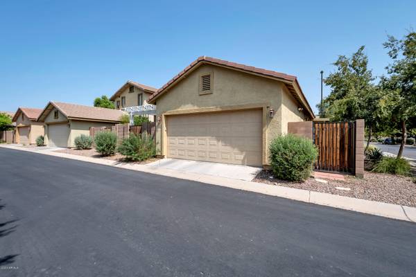 Gilbert, AZ 85295,2942 S HANSEN Drive