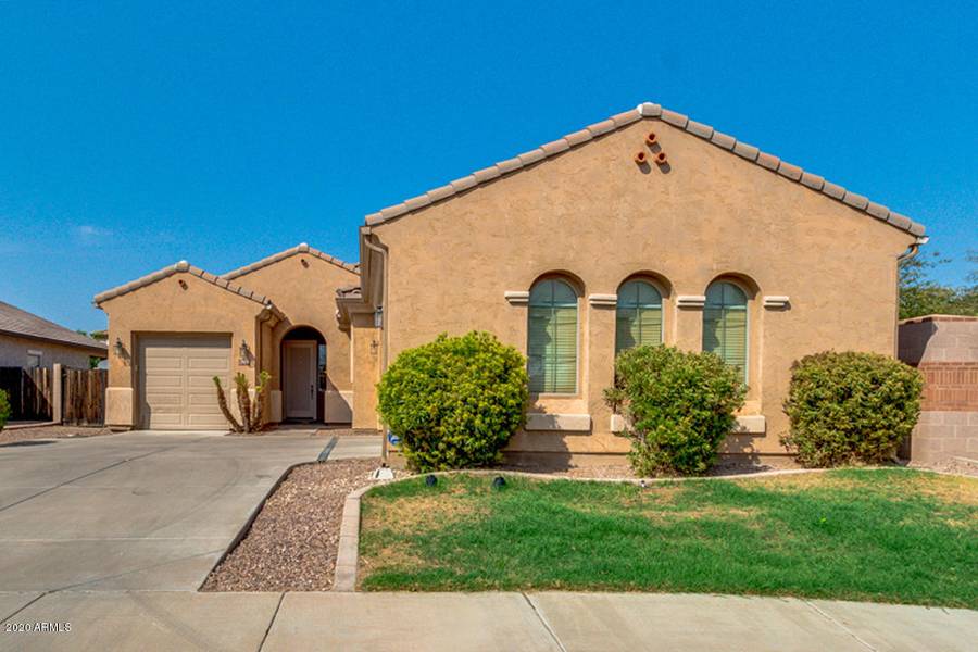 3138 E SANTA FE Lane, Gilbert, AZ 85297