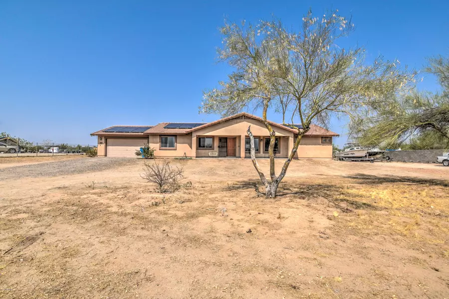 30208 W LATHAM Street, Buckeye, AZ 85396